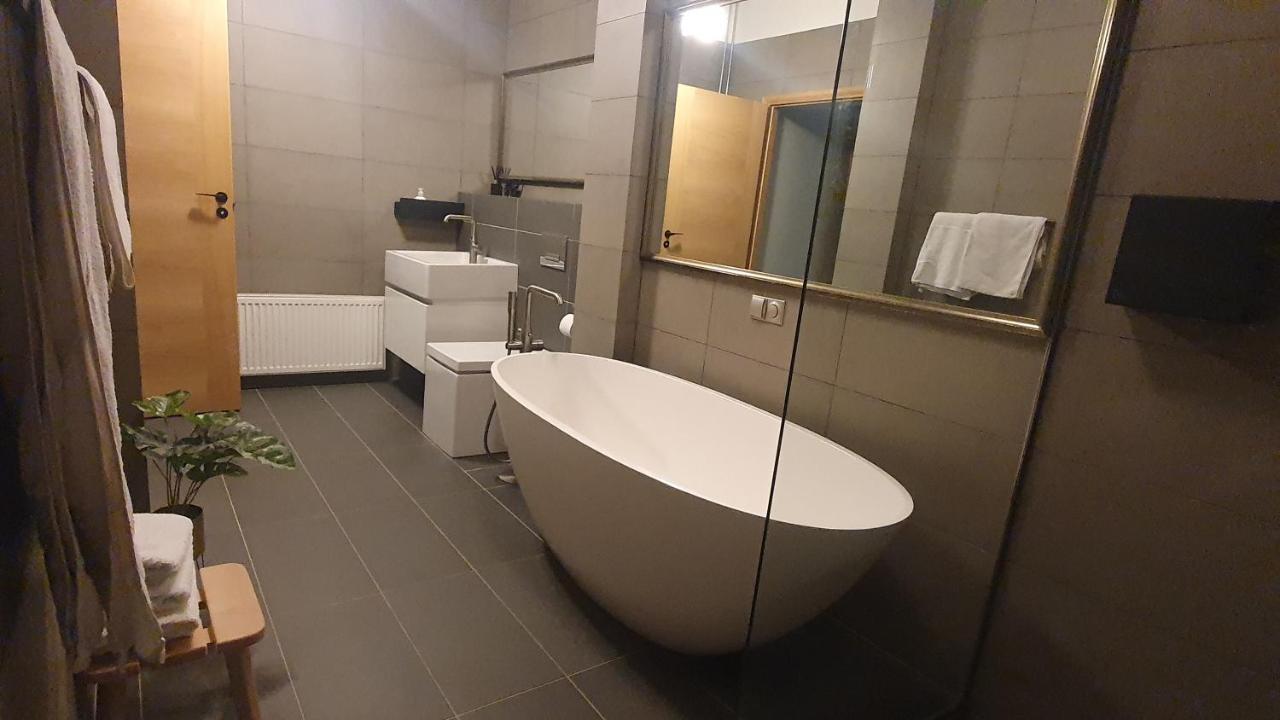 Old Town Apartment Parnu Ngoại thất bức ảnh